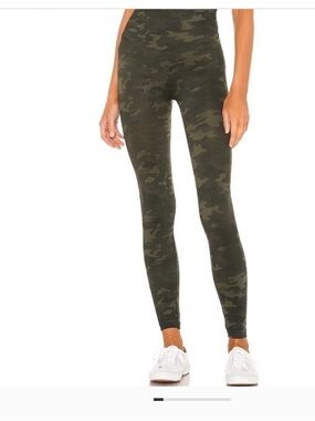 SPANX Kids Camo Leggings - Olive & Black